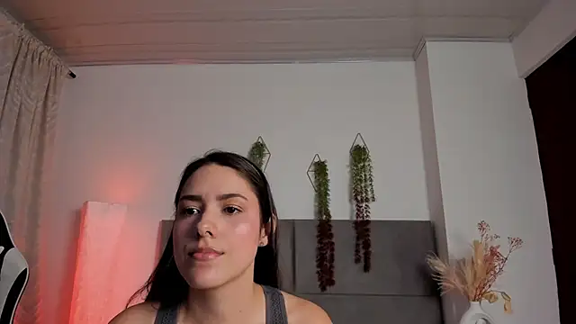 แชท XXX สดของ JulietaSnow