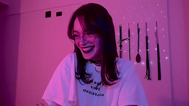 nina_kink 网络视讯表演