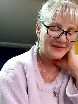 irinamaux Adlı Modelin Canlı XXX Sohbeti