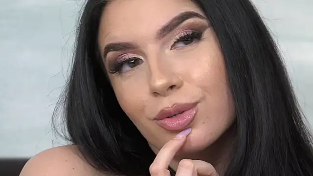 Natanniella Ruang Obrolan Langsung