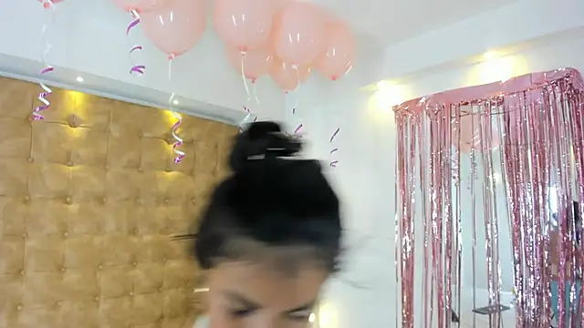 Chatroom en direct de violet_giraldo