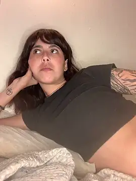 ninapellegrini17 – Live XXX-chat