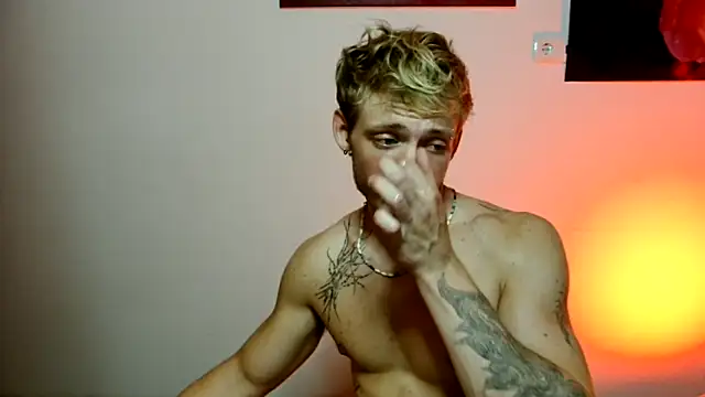 Show modela alexbarczukxxx na web-kameri