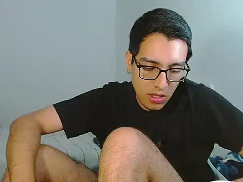 NickFin XXX чат на живо