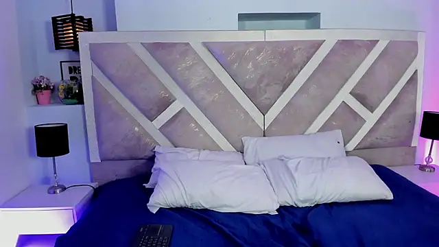 Channel_sofia Шоу с уебкамера