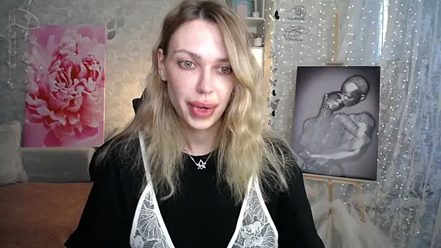 NickyAdamidi: онлайн-секс-чат