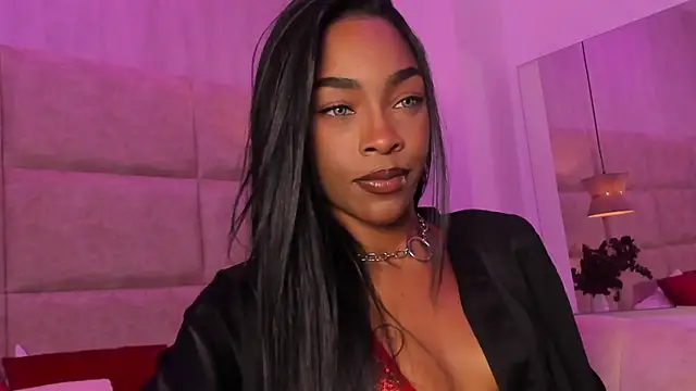 Show modela GenesisJordan na web-kameri