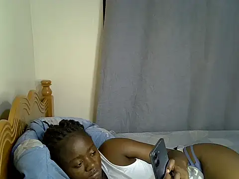 SexxyRoxy live XXX chat