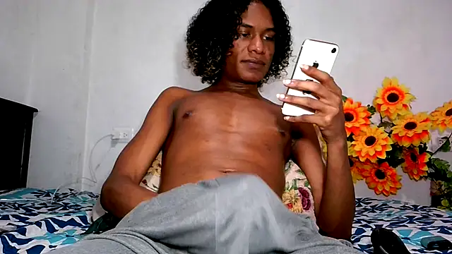 Chat +18 de SantiMiller ao vivo