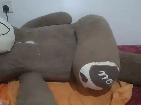 Thickiana_Boo 即時 XXX 聊天