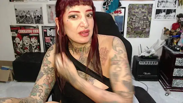 Chatroom XXX en direct de Rollyderolandia666