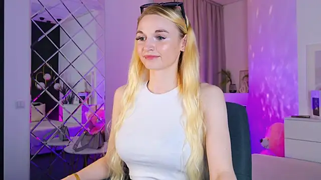Mila__Lux's Live XXX Chat