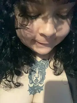 KimberliprivvのライブXXXチャット
