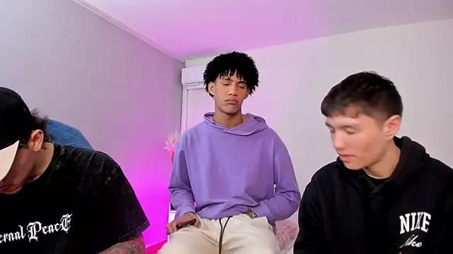 Handsomeboyss19: вебкам-шоу