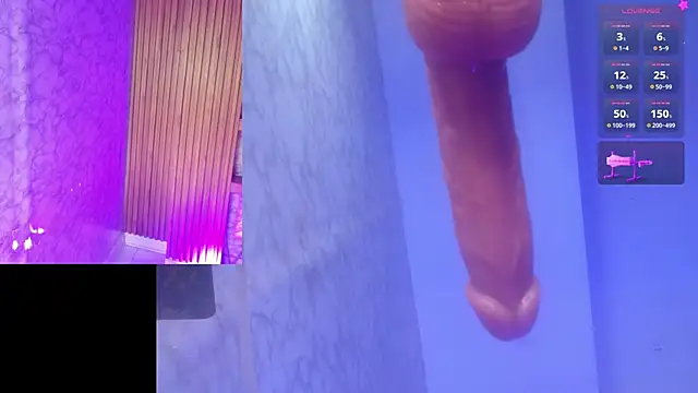 AriHale_'s Live XXX Chat