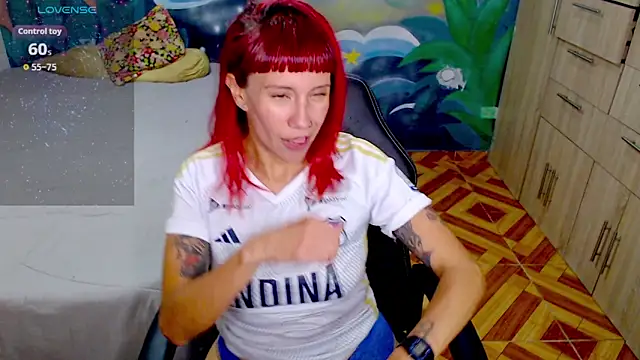 XXX chat uživo modela Eimy_lorens