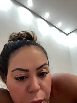 Chat XXX Live lariic