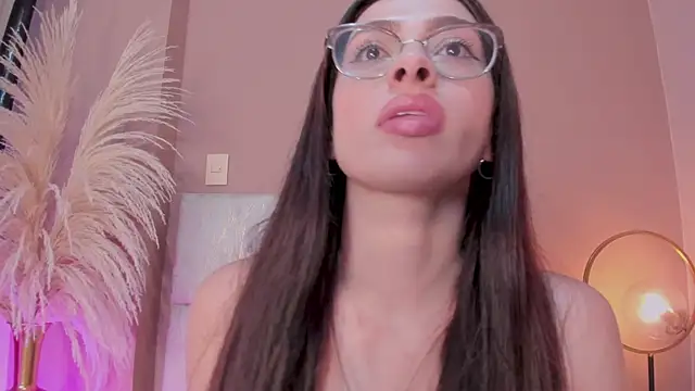 AndraCyruss Live XXX-chat