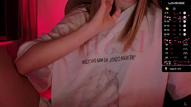 Nestyzz Live XXX Chat