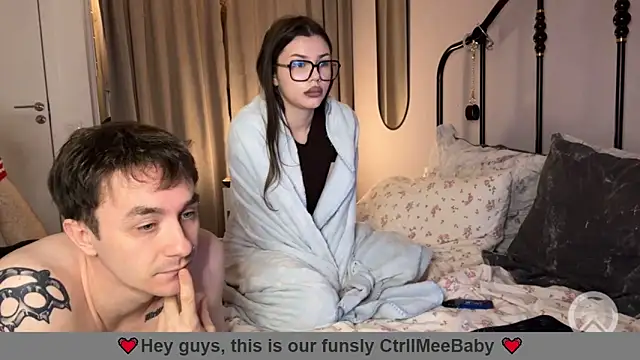 xgvgggx Chat XXX in diretta
