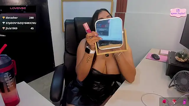 Jeen_Taylor's Live XXX Chat