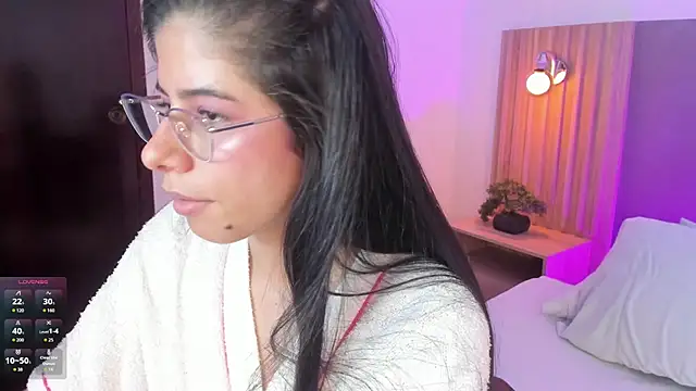 Chat +18 de carlina_15 ao vivo