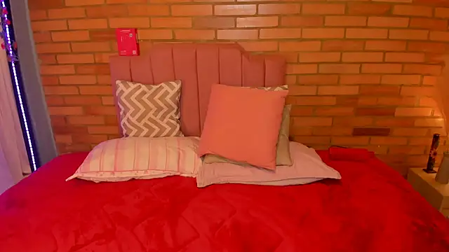 Chat XXX en directo de amaia_monet