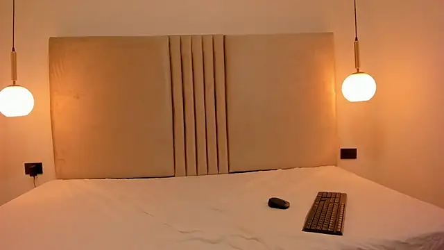 AnnyRhode_ Chat XXX live