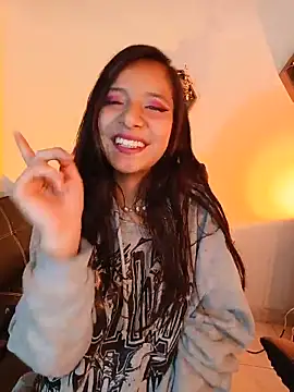 دردشة Misha_Lover الجنسية المباشرة