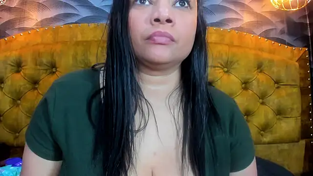 Živý XXX chat NahomiFireSex