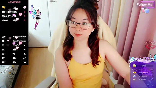 Živý XXX chat MCutie_