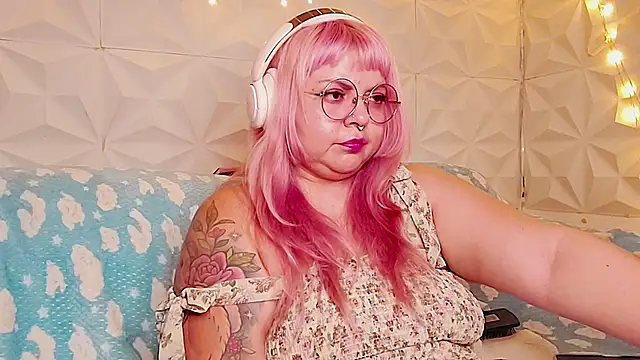 Онлайн чат XXX Satyn_doll
