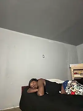 Chat +18 de MIGHTYDEMONXXX ao vivo