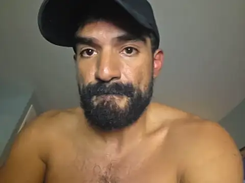 Chat XXX en directo de piggylatino