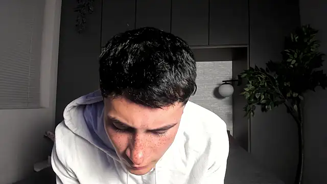 AustinJones_ Show Webcam