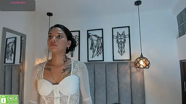 Chatroom XXX en direct de Katrina_Burns
