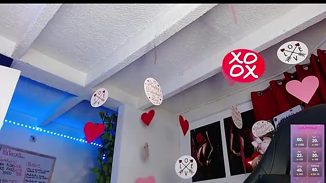 צ'אט XXX בשידור חי של Niky_777