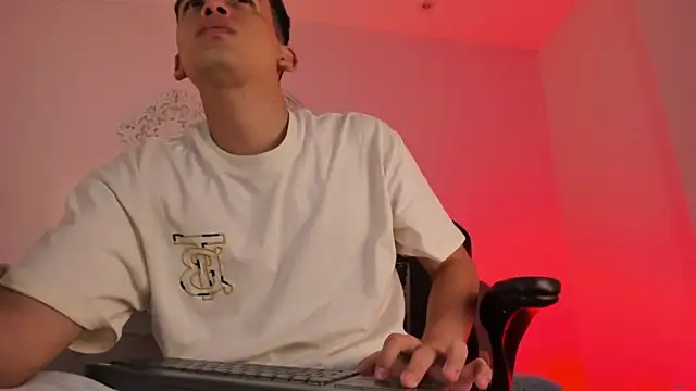 Matheww_strong XXX чат на живо