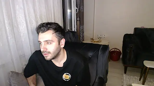 handsomeee04 Adlı Modelin Web Kamerası Şovu