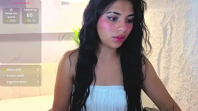 Chat +18 de sofiaatp ao vivo