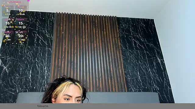 Chatroom XXX en direct de Cristall_swett
