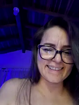 Czat XXX na żywo – MariaPau_83