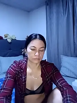 renata_hot1 élő XXX-chatje