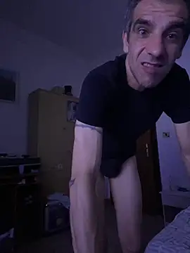 TORAKIKI79 – Naživo XXX chat
