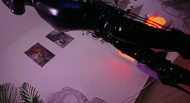 dalilathoms_'s Live XXX Chat