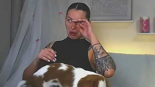 AlexaSven 即時 XXX 聊天