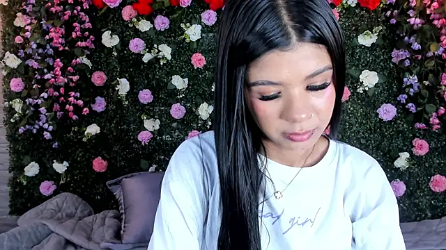 ViolettGracee Live XXX Chat