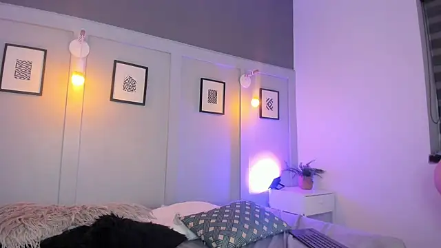 Ivyy_sweet_ Chat XXX in diretta