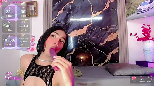 tyle_brunette Webcam show