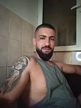 Czat XXX na żywo – Tommy_Porn_
